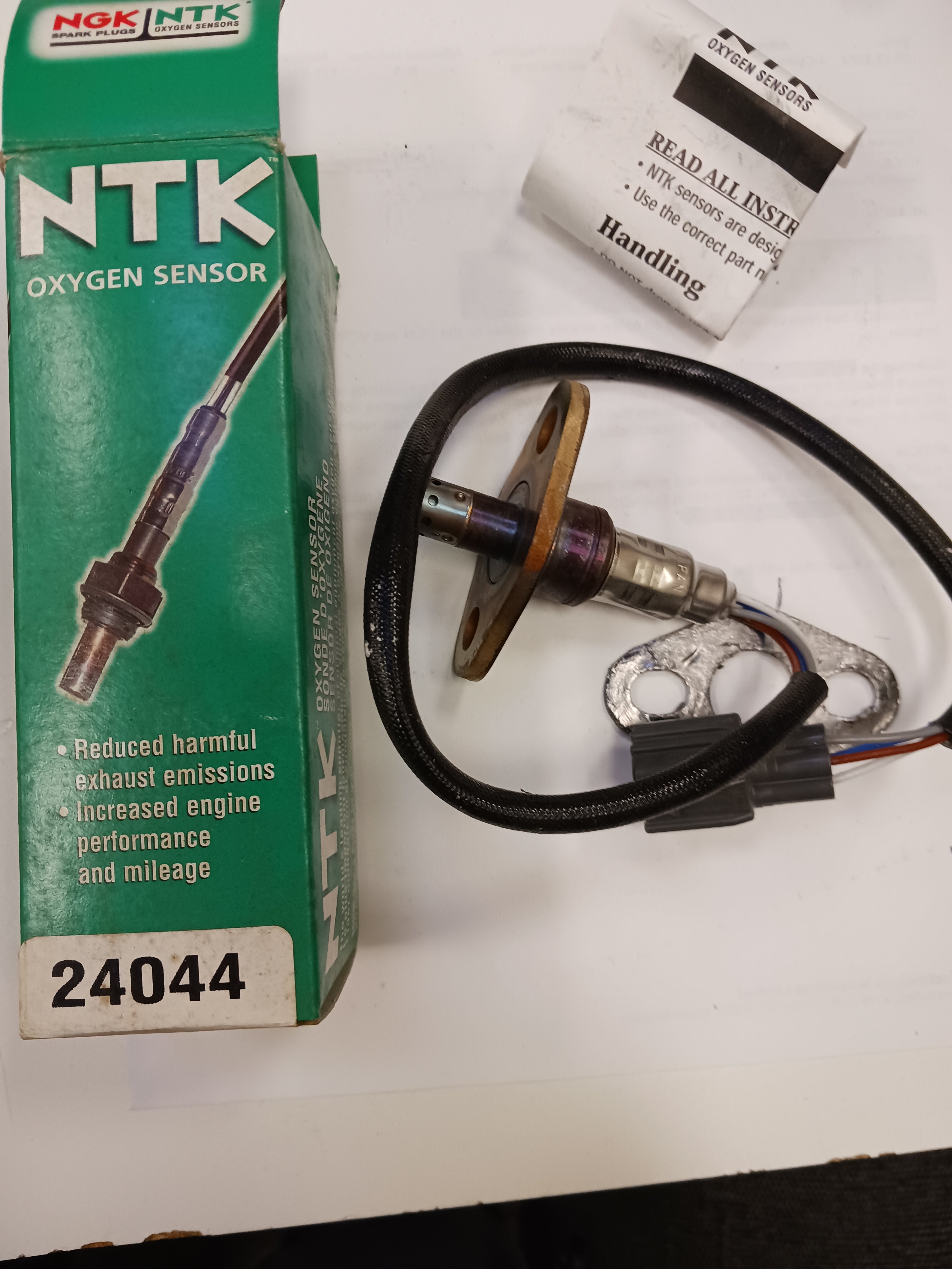 Toyota NTK Oxygen Sensor 24044