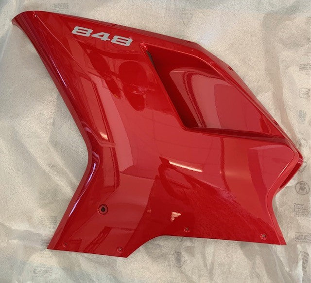 Ducati 2008-2010 848 RED UPPER HALF-FAIRING L.H. 48012493BA NEW